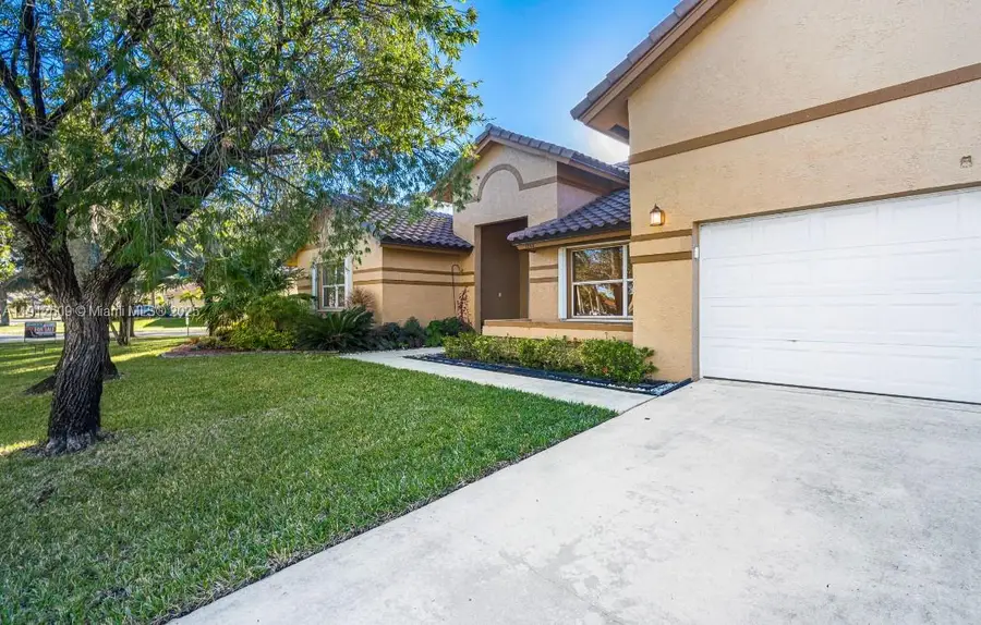 1200 NW 161st Ave, Pembroke Pines, FL 33028 - Image #3