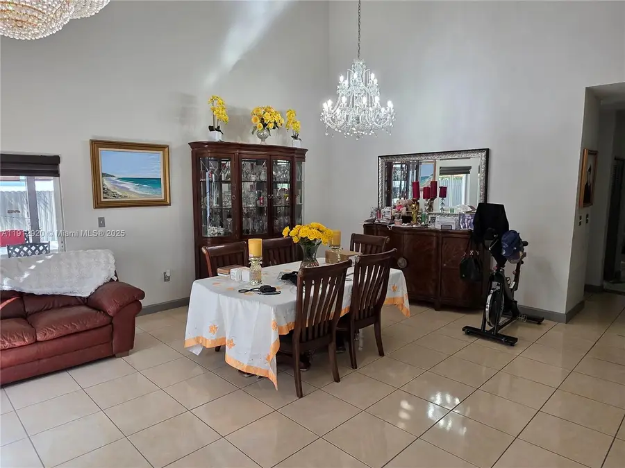 2066 SW 156th Ave, Miami, FL 33185 - Image #3