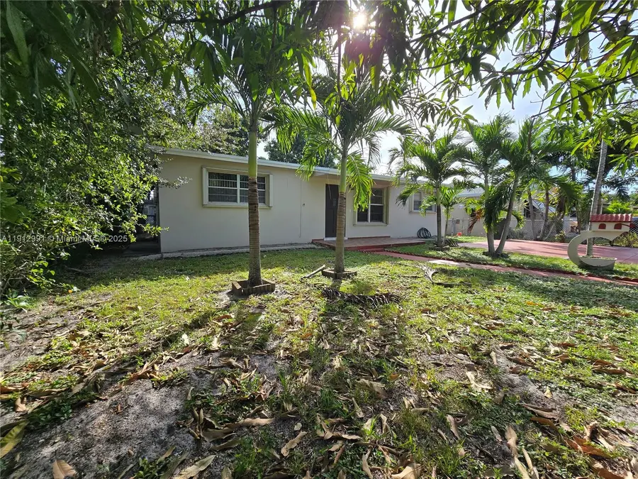 6610 NW 41st St, Virginia Gardens, FL 33166 - Image #2