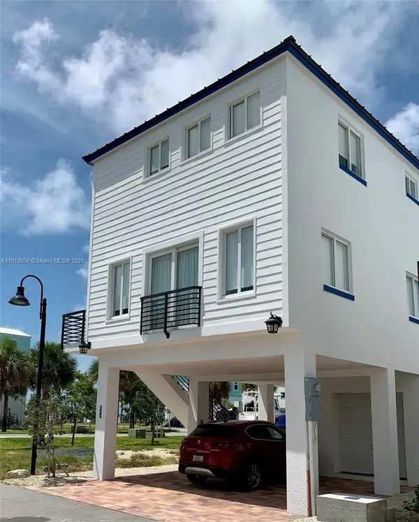 94825 Overseas Hwy #237, Key Largo, FL 33037