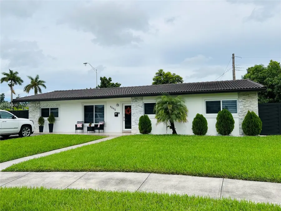 9645 SW 10th Ter, Miami, FL 33174 - Image #2