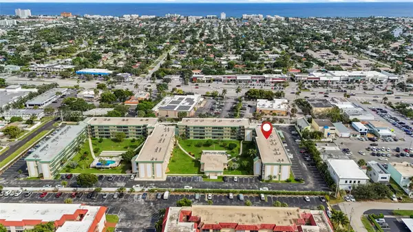 810 SE 7th St #306, Deerfield Beach, FL 33441