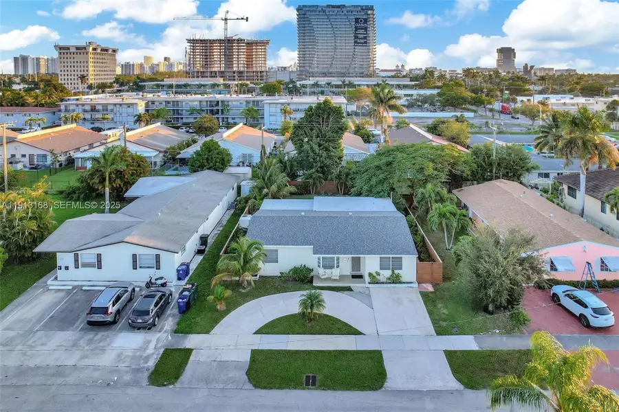 1012 NE 2nd Street, Hallandale Beach, FL 33009 - Image #3