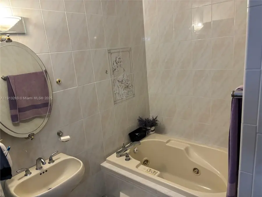 12120 SW 193rd Ter, Miami, FL 33177 - Image #3