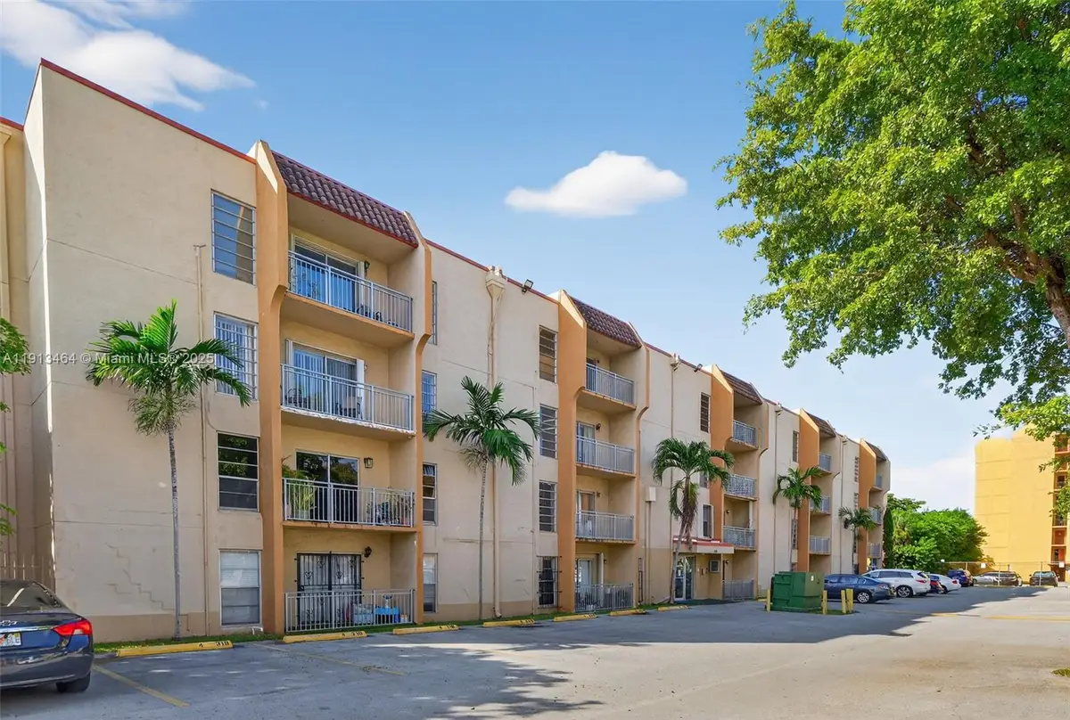 4841 NW 7th St #309-4, Miami, FL 33126 - Image #1