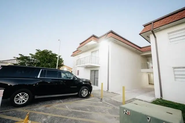 Address Withheld By Seller, Hialeah, FL 33012 - #2