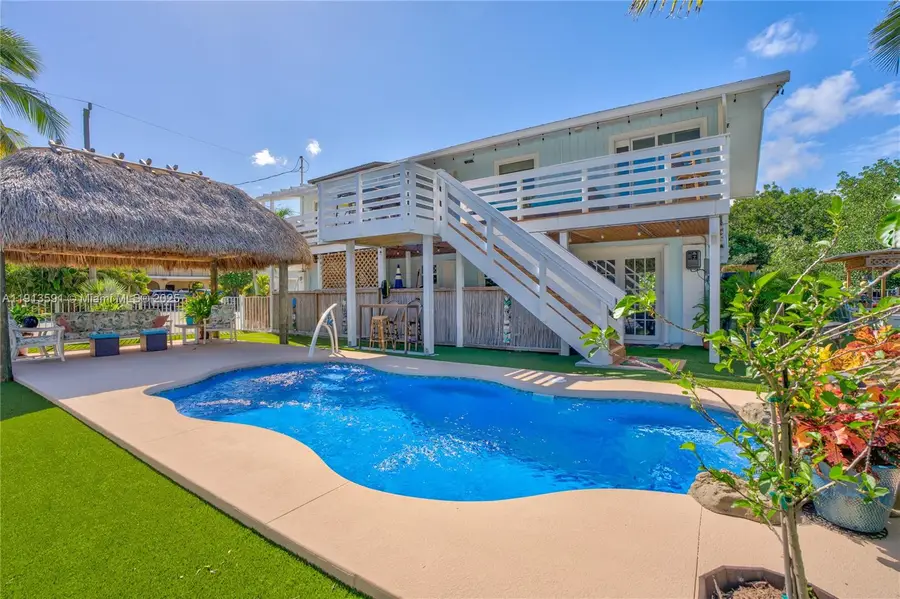 29039 Cedar Dr, Big Pine Key, FL 33043 - Image #3