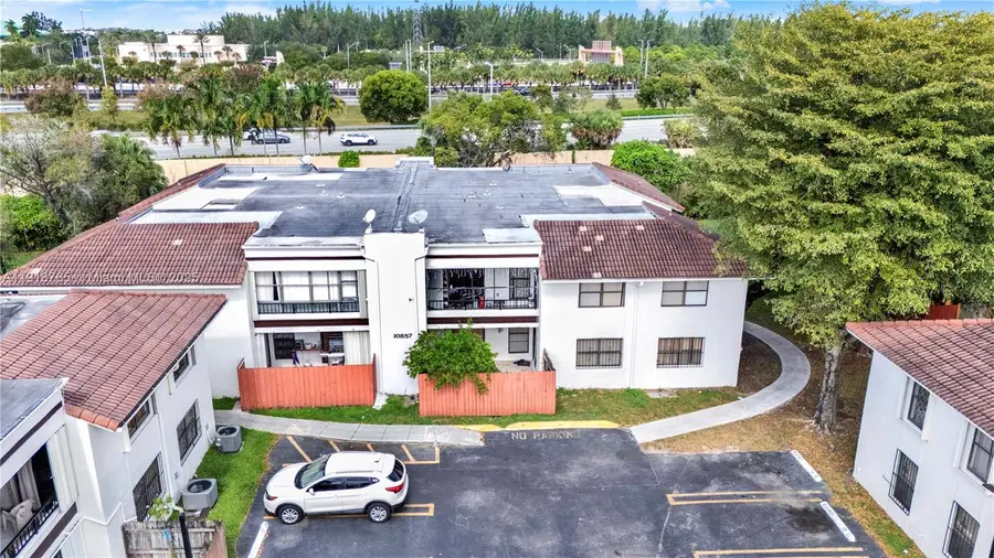 10857 NW 7th St #24-17, Miami, FL 33172 - Image #3