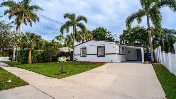 2634 Thomas St, Hollywood, FL 33020