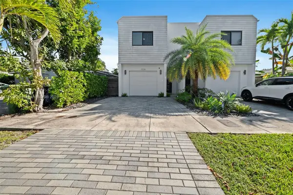 1226 NE 11th Ave, Fort Lauderdale, FL 33304