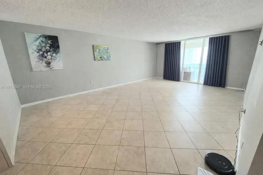 3800 S Ocean Dr #818, Hollywood, FL 33019 - #2