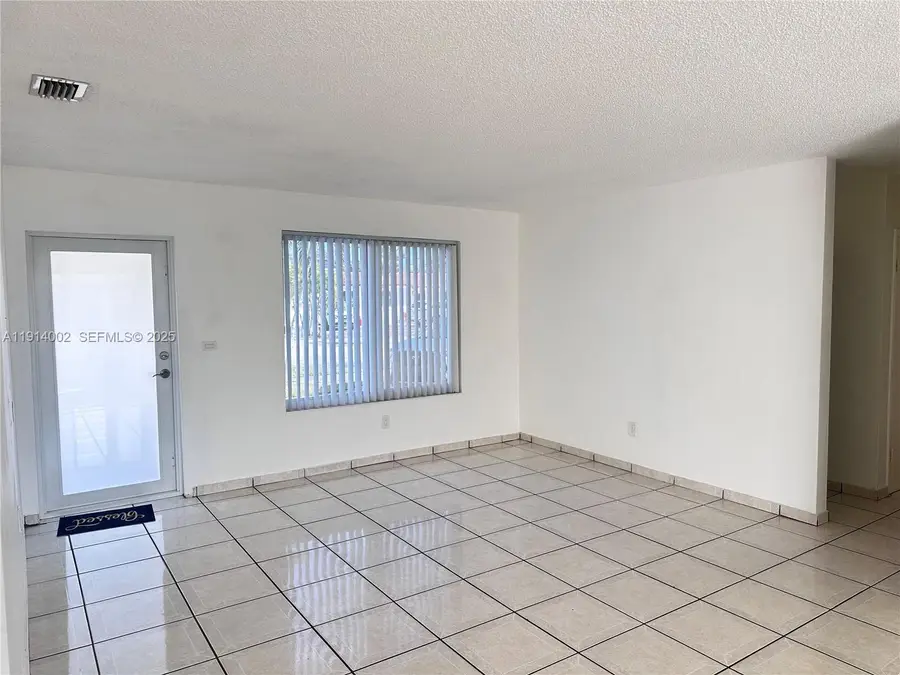 2914 SW 92nd Ct, Miami, FL 33165 - Image #3