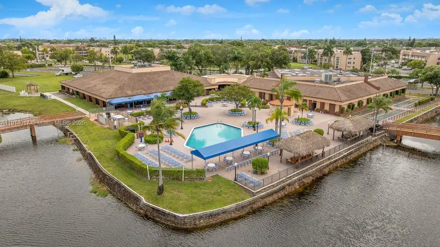 9310 Sunrise Lakes Blvd #301, Sunrise, FL 33322 - Image #3