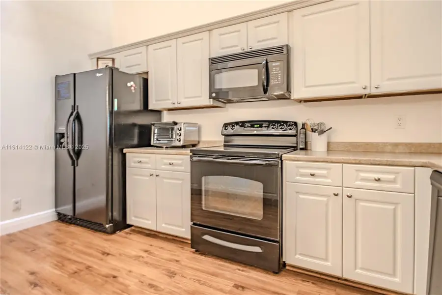 7652 S Pinewalk Dr S #139, Margate, FL 33063 - Image #2