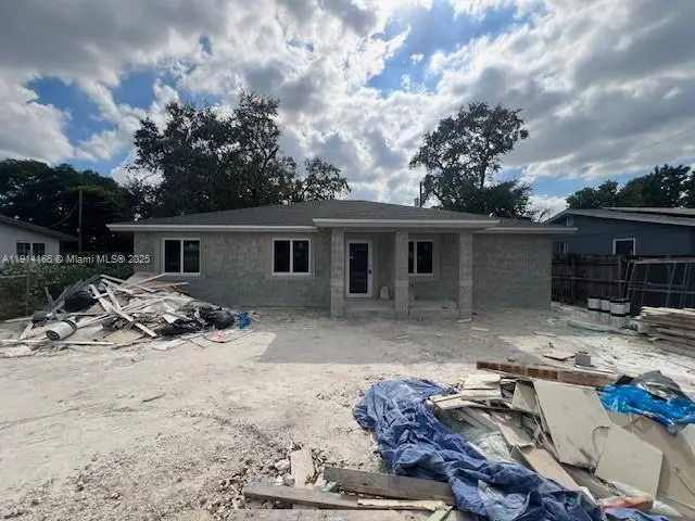 2240 NW 152 St, Miami Gardens, FL 33054 - Image #1