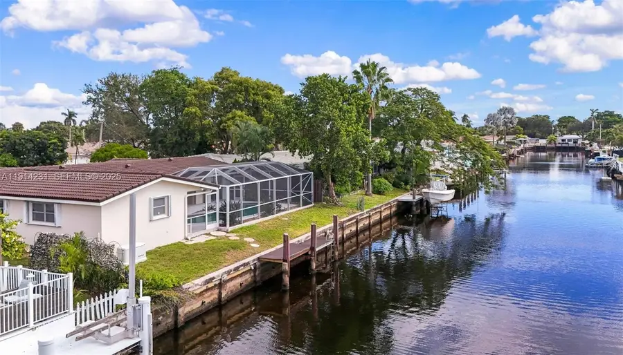 1430 NE 57th Ct, Fort Lauderdale, FL 33334 - Image #2