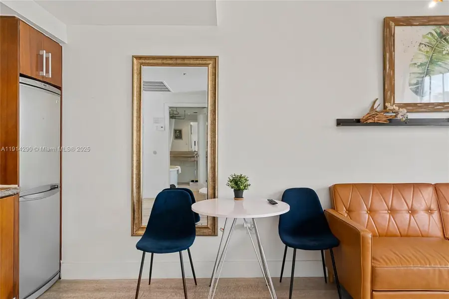 1060 Ocean Dr #D307, Miami Beach, FL 33139 - Image #2