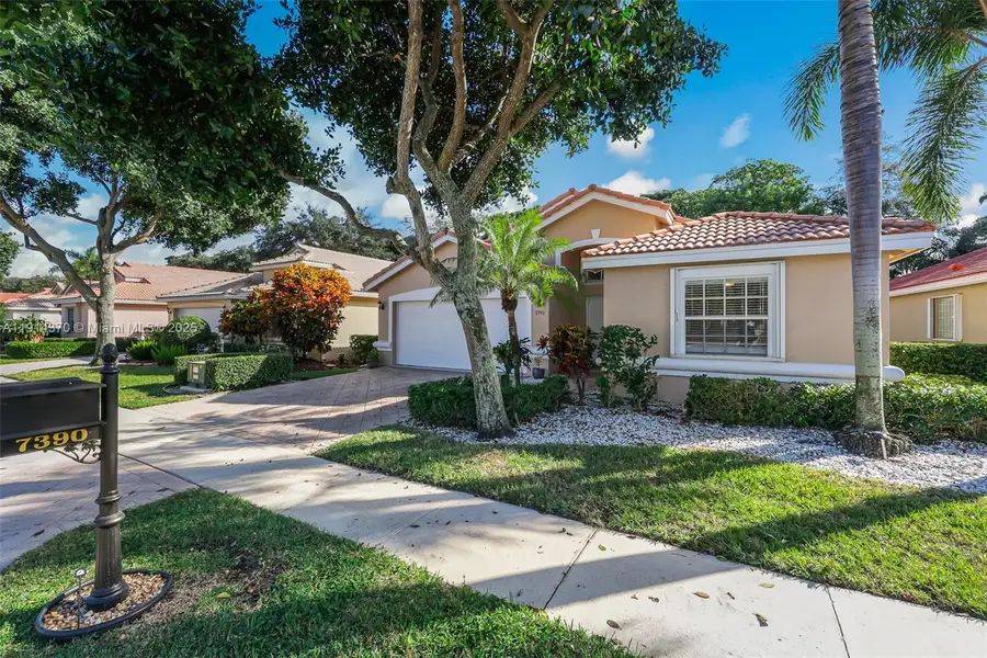 7390 Lugano Dr, Boynton Beach, FL 33437 - Image #2