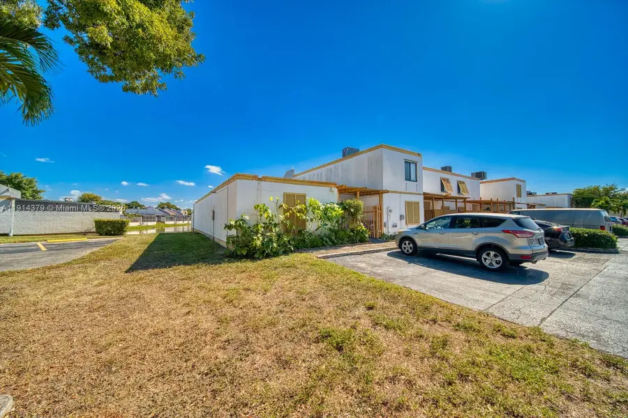 1207 SW 131st Place Cir W, Miami, FL 33184 - Image #3