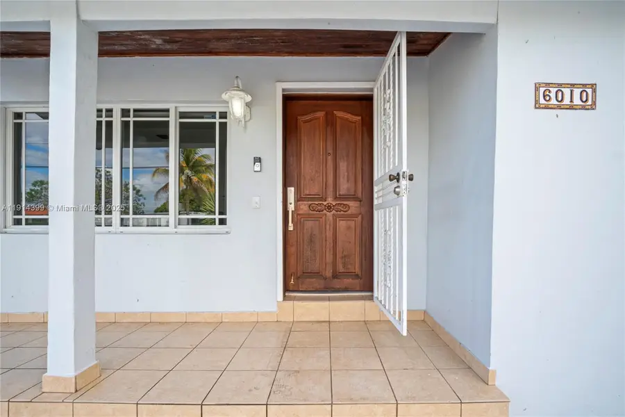 6010 SW 19th St, Miami, FL 33155 - Image #2