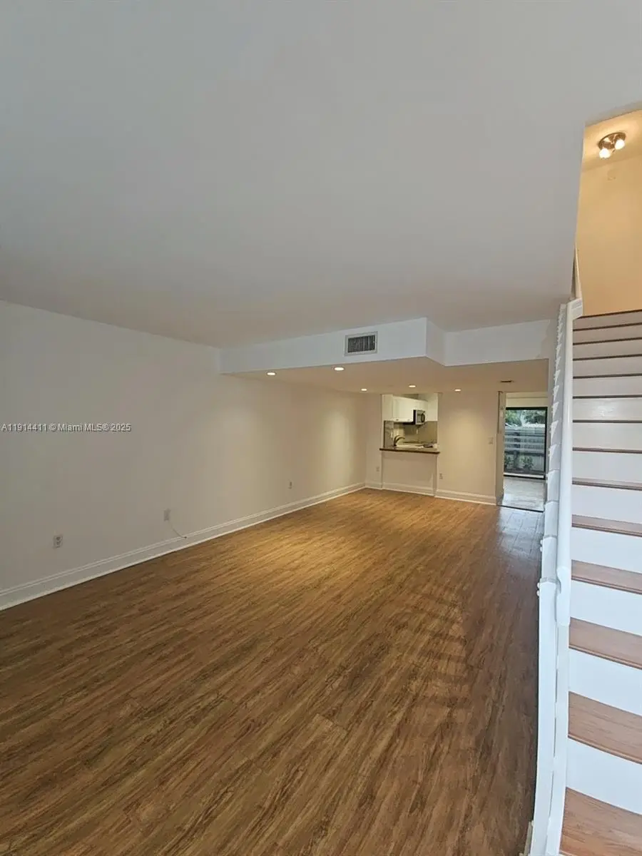 7870 SW 102nd Ln, Miami, FL 33156 - Image #2