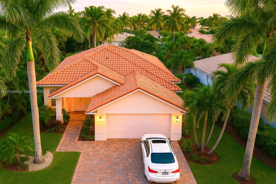 1946 Harbor View Cir, Weston, FL 33327 - Image #2