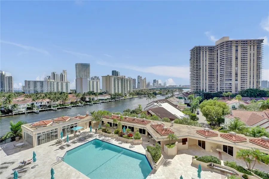 19667 Turnberry Way #7B, Aventura, FL 33180 - Image #2