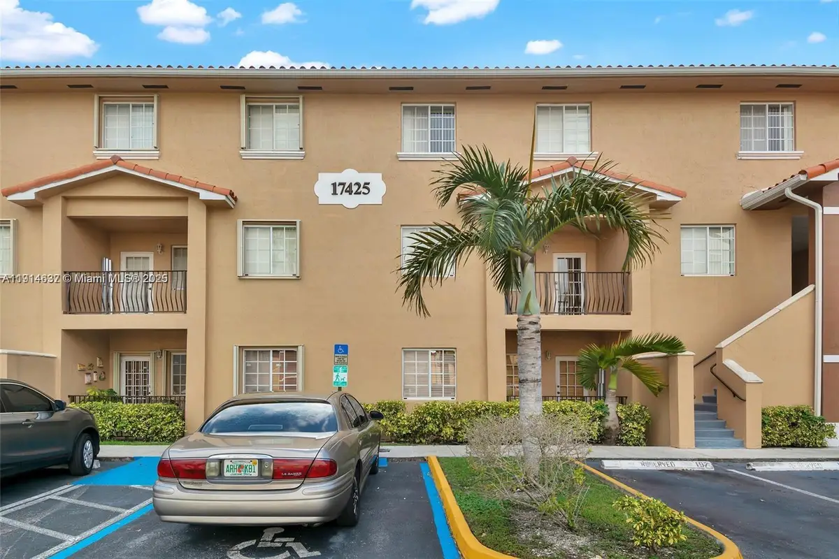 17425 NW 75th Pl #106, Hialeah, FL 33015 - Image #1