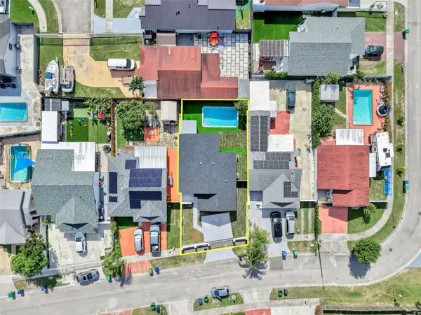 12368 SW 197th Ter, Miami, FL 33177