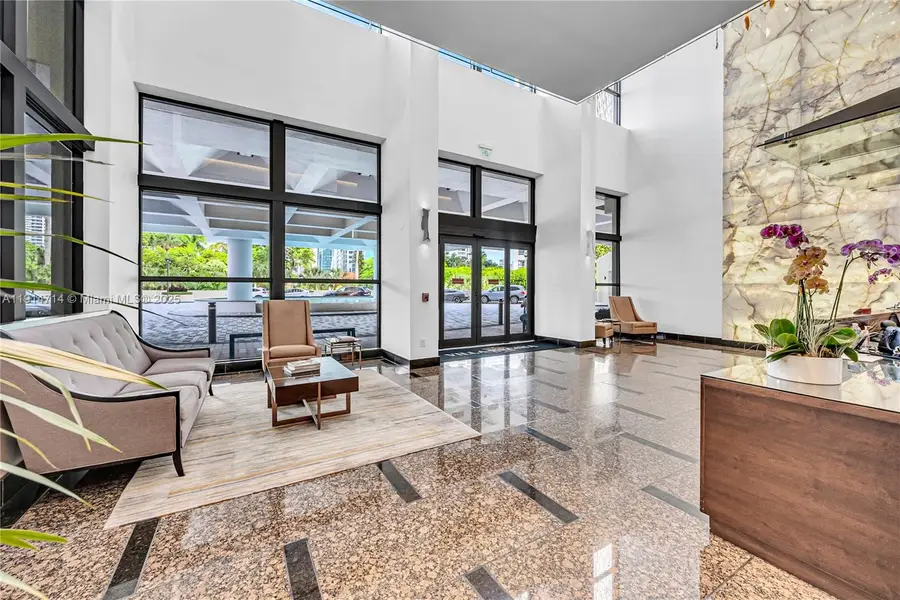 1581 Brickell Ave #1204, Miami, FL 33129 - Image #2