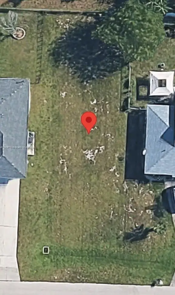 3807 SW 8th Ct, Cape Coral, FL 33914 - #2