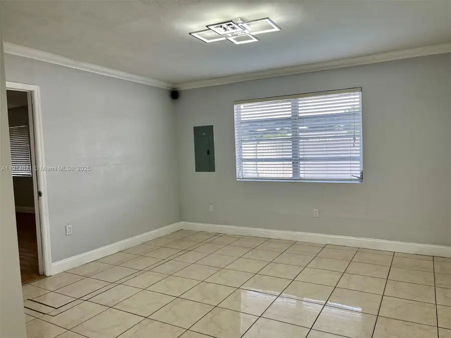 4010 SW 112th Ave, Miami, FL 33165 - Image #3