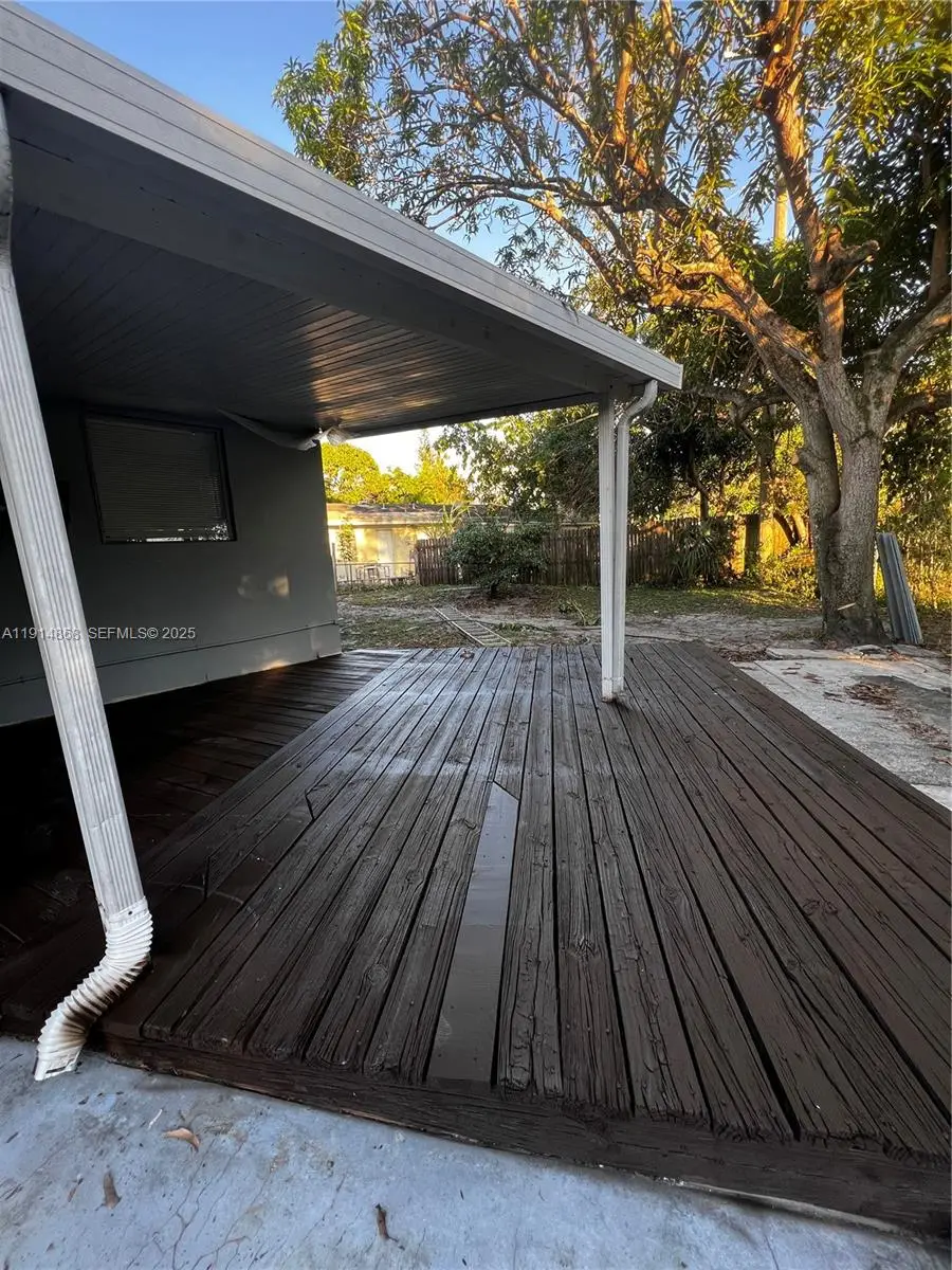 3820 SW 16th St, Fort Lauderdale, FL 33312 - Image #3