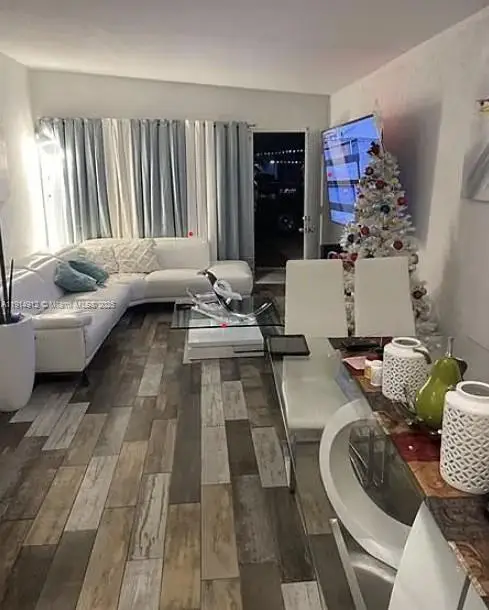 2125 NW 126th St, Miami, FL 33167 - Image #1