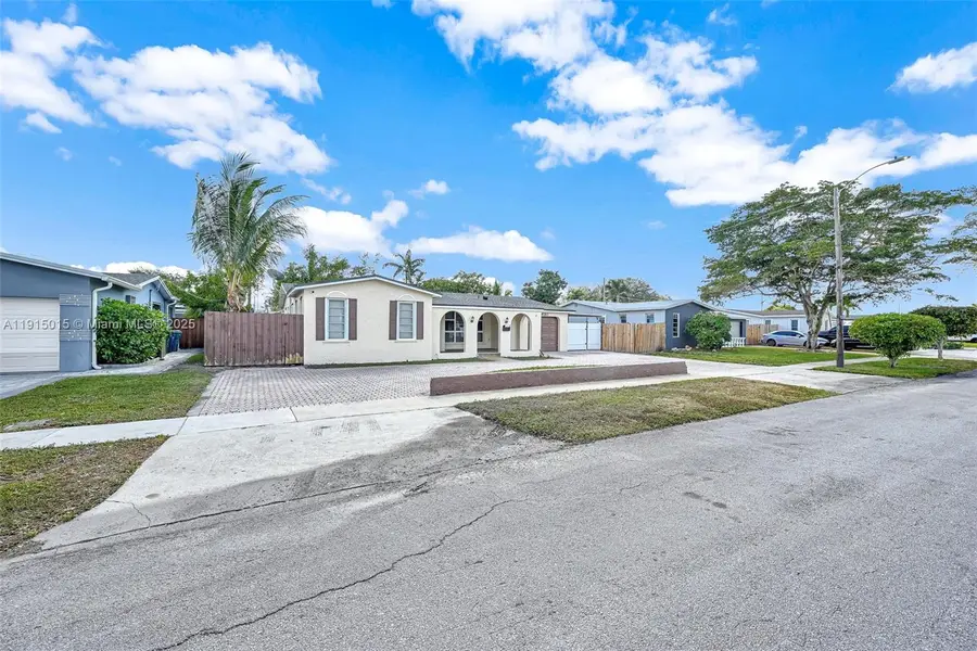 9180 SW 55th St, Cooper City, FL 33328 - Image #3