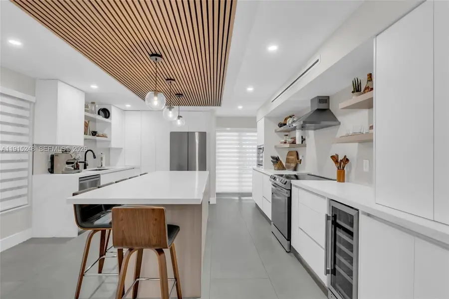 400 Valencia Ave #3, Coral Gables, FL 33134 - Image #3