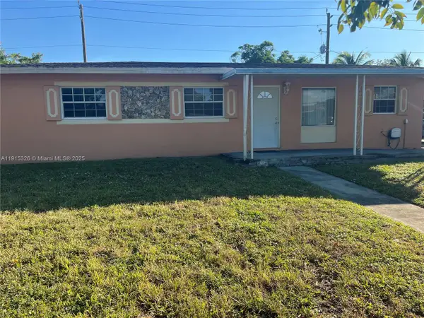 3920 NW 175th St, Miami Gardens, FL 33055