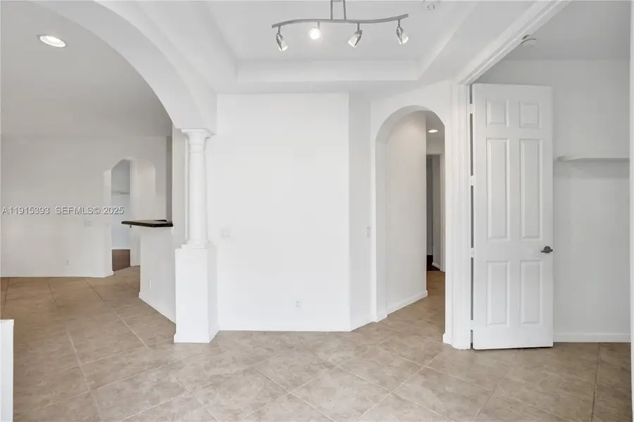 2757 Center Court Drive #1-20, Weston, FL 33332 - Image #3