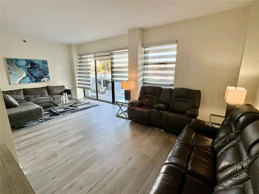 20515 E Country Club Dr #147, Aventura, FL 33180 - Image #2