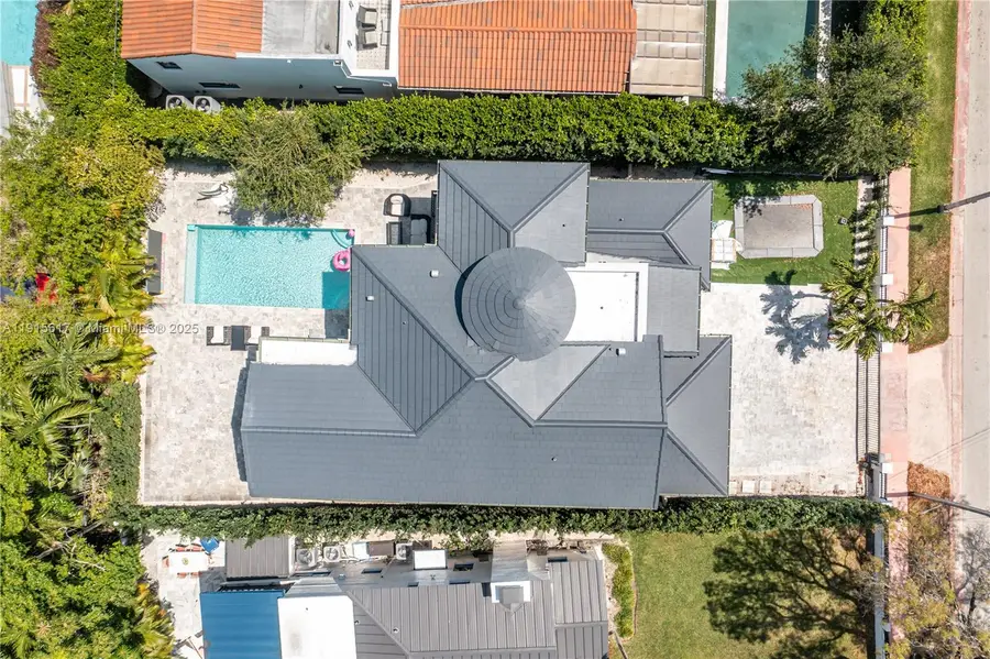 5978 Alton Rd, Miami Beach, FL 33140 - Image #2