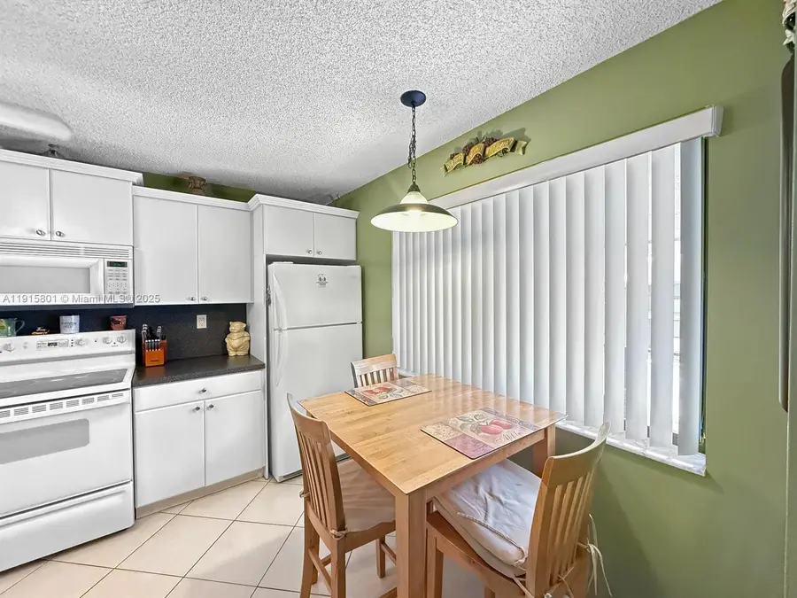 317 W Laurel Dr. #1408, Margate, FL 33063 - Image #3