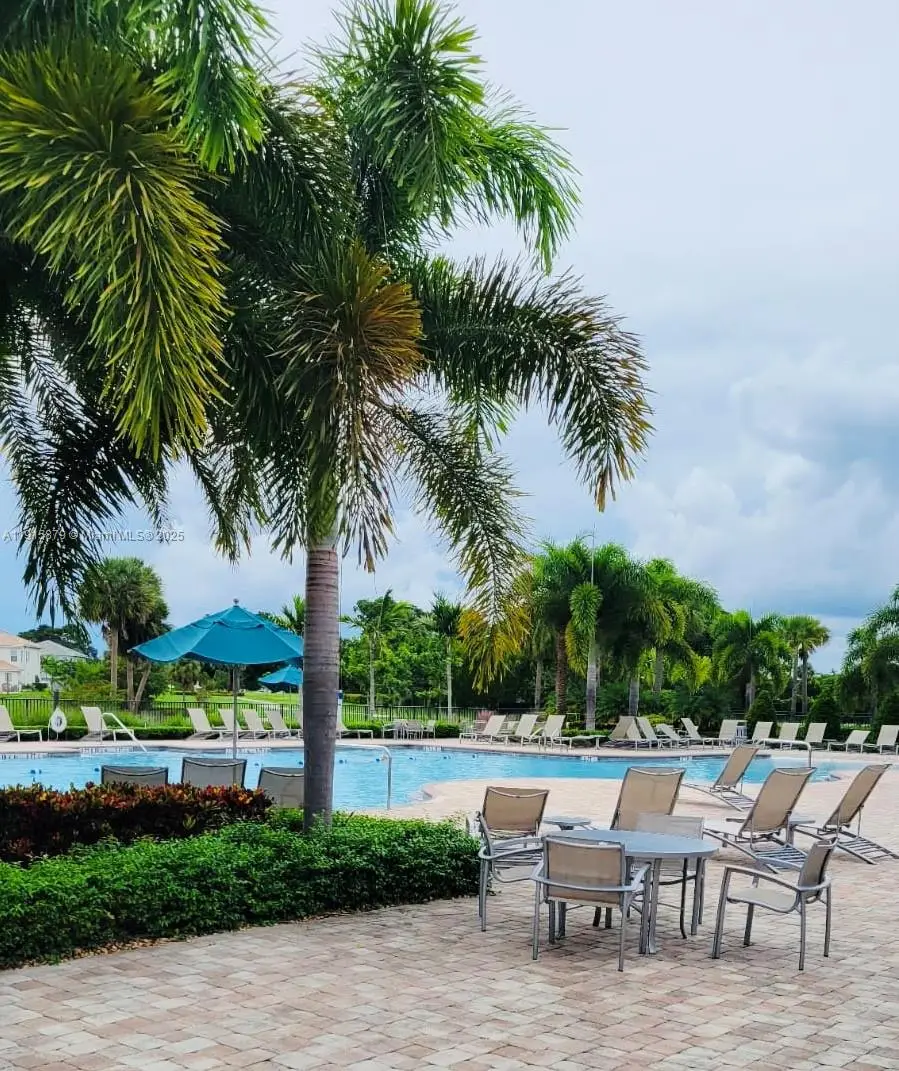 4164 Ficus St, Hollywood, FL 33021 - Image #3