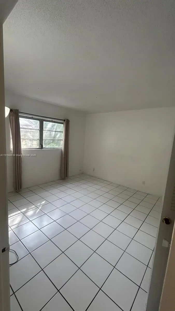 2219 Polk St #9A, Hollywood, FL 33020 - Image #2