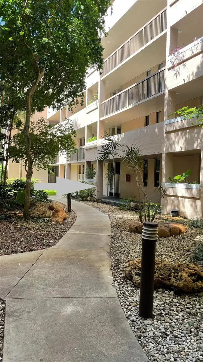 6800 Cypress Road #103, Plantation, FL 33317 - Image #2