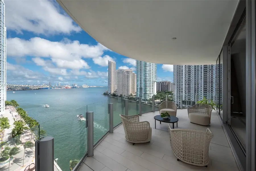 300 Biscayne Boulevard Way #1101E, Miami, FL 33131 - Image #2