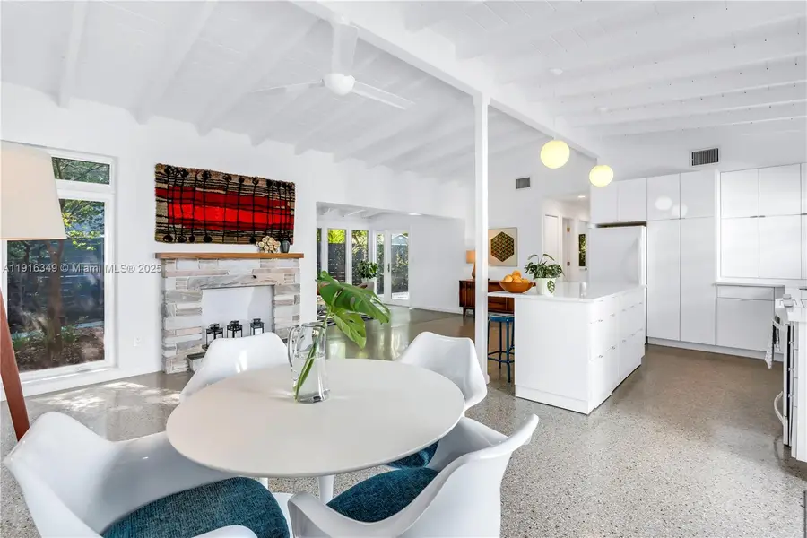 2333 SW 34th Way, Fort Lauderdale, FL 33312 - Image #3