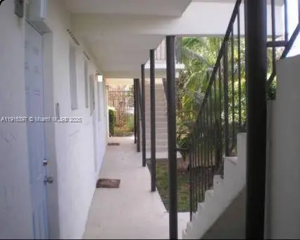 3680 Oak Ave #6, Miami, FL 33133 - Image #2