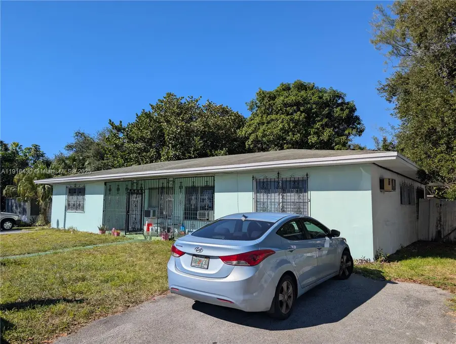 335 - 337 NE 168th St, North Miami Beach, FL 33162 - Image #2