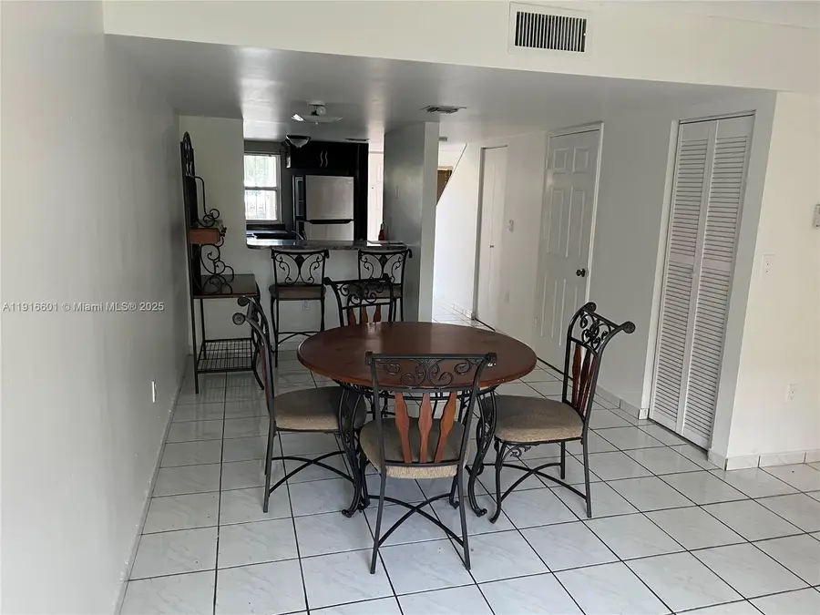 2600 NW 28th St #207-2, Miami, FL 33142 - Image #3