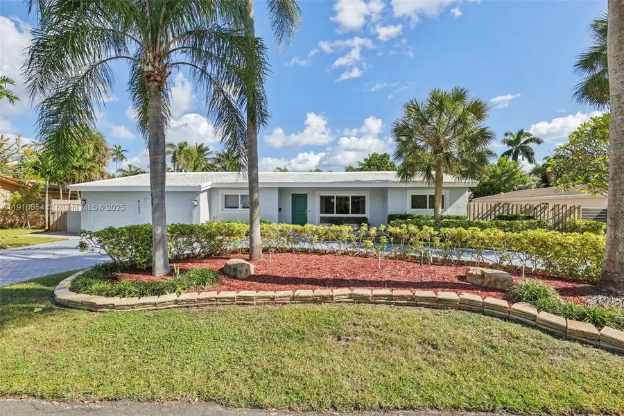 2632 NE 26th Ave, Fort Lauderdale, FL 33306 - Image #2